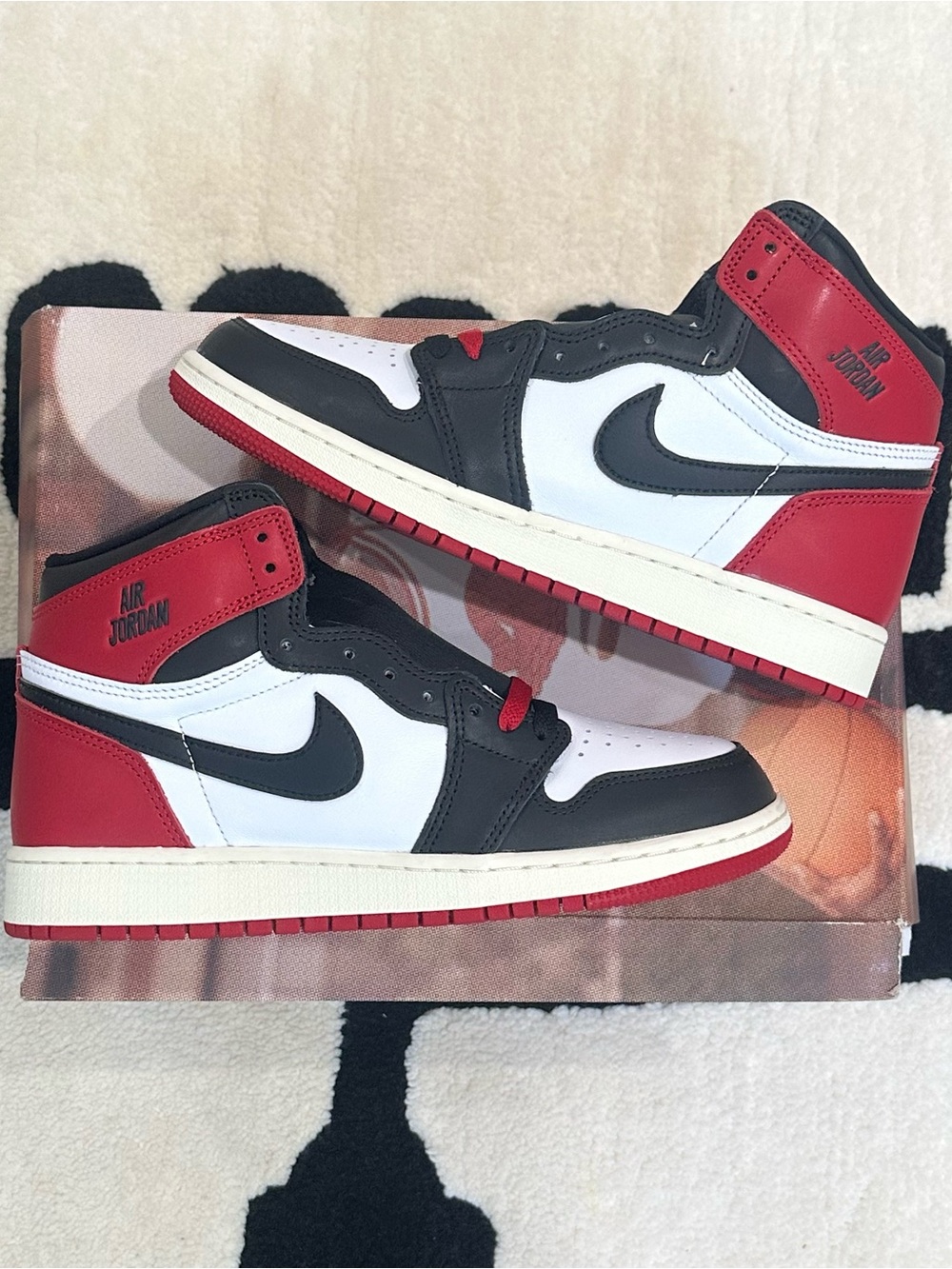 Air Jordan 1 Retro High OG “Black Toe Reimagined” (GS)